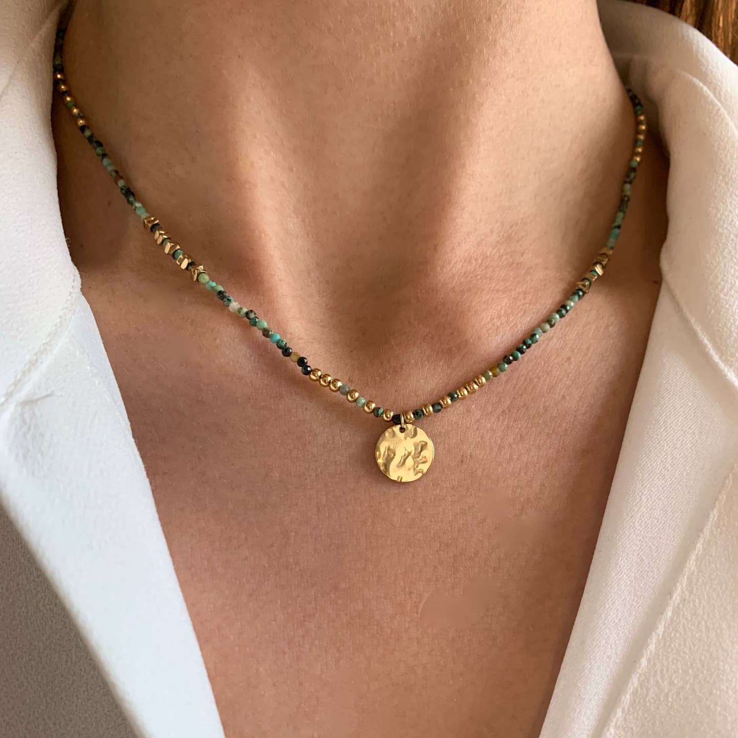 Afrikietiško turkio kaklo vėrinys