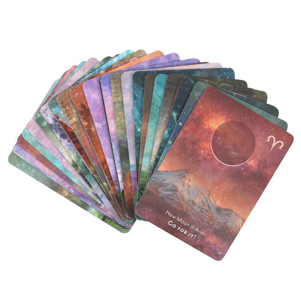 Astrologinės kortos „Moonology Manifestation"