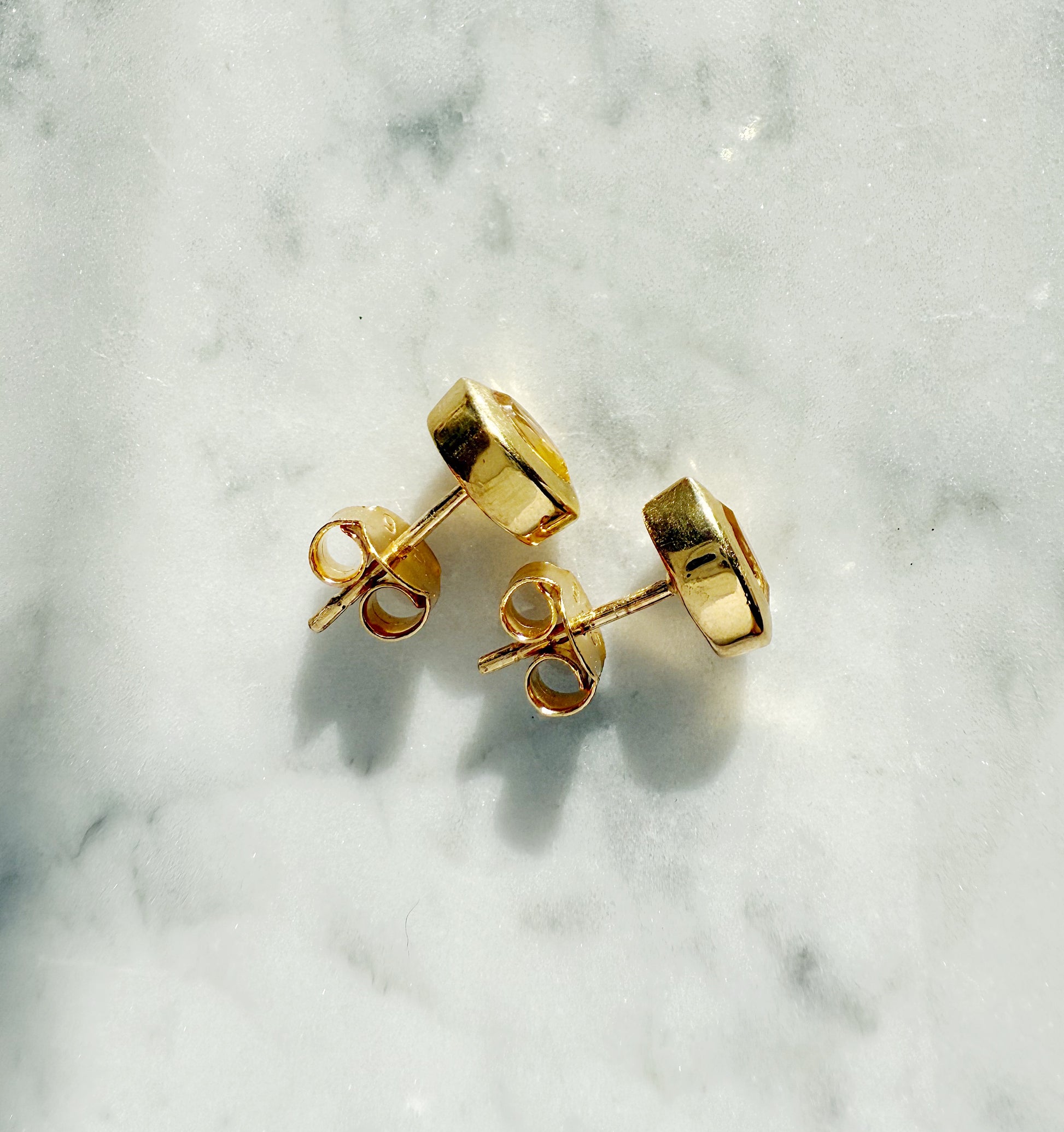 Auskarai su citrino kristalais