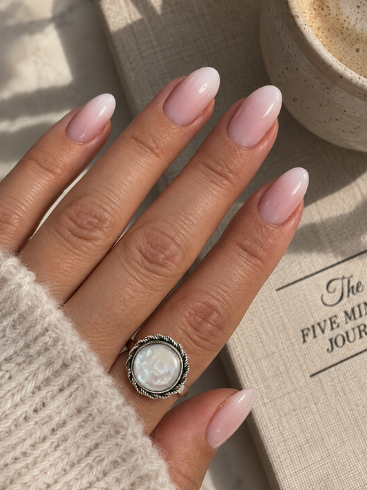 Silver ring with baroque pearl "Pearl Strands"