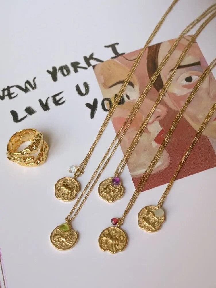 Grandinėlė su kalnų krištolu "Avinas"