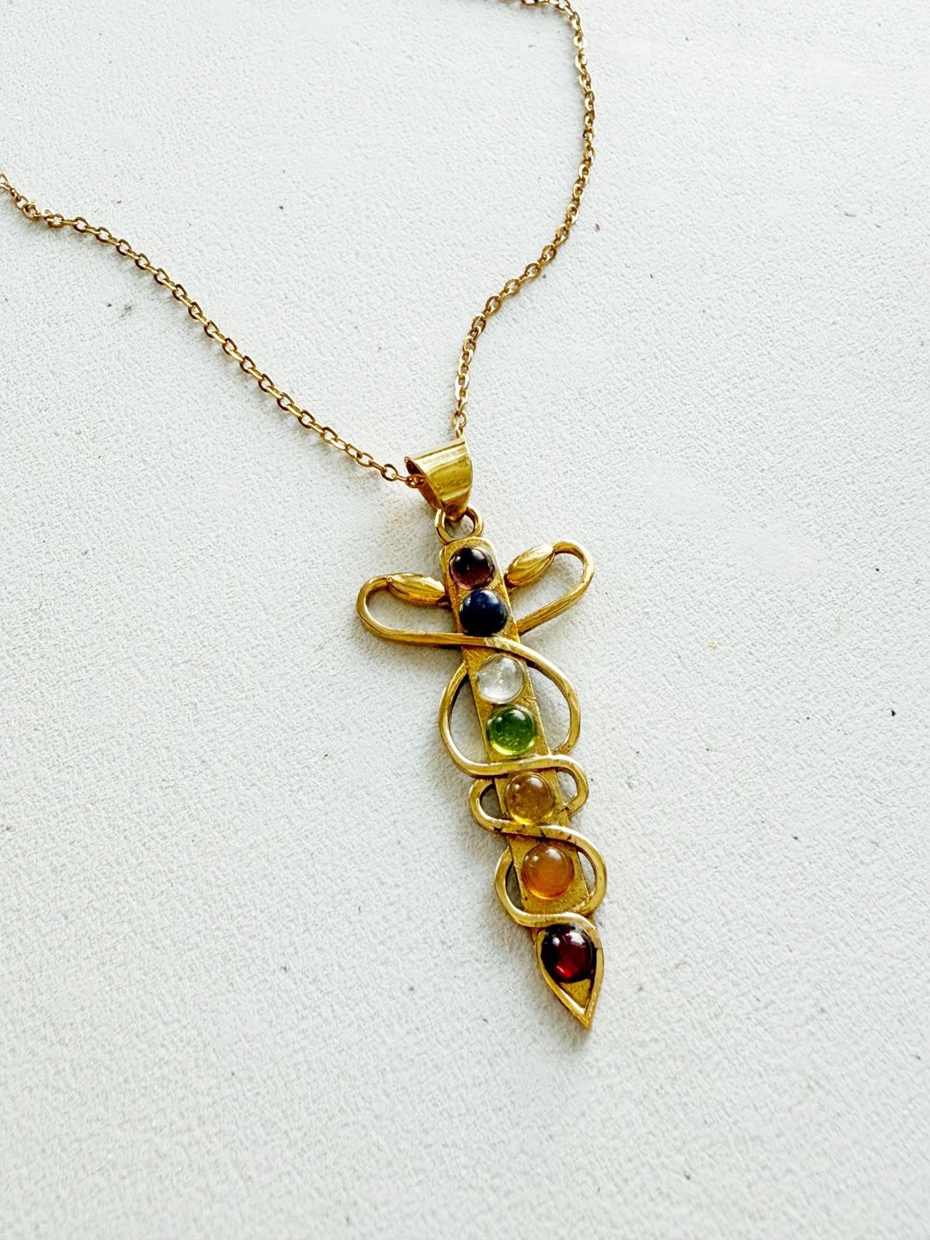 Kaklo papuošalas "Šviesos karys"