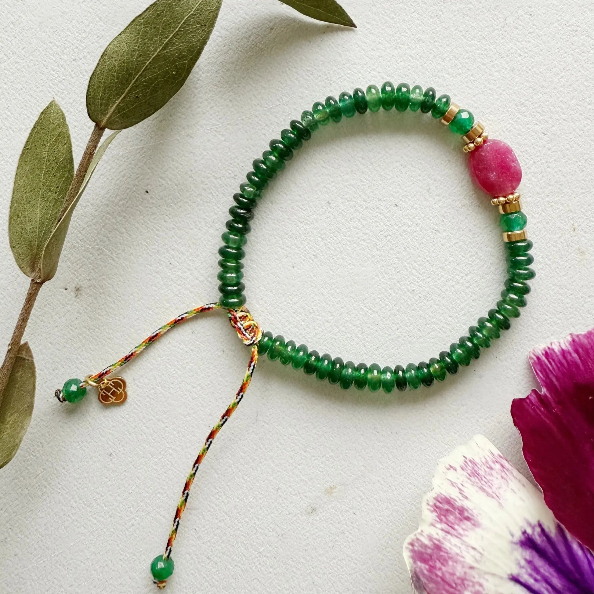 Rodonito ir žaliojo onikso apyrankė "Širdies atvėrimas"