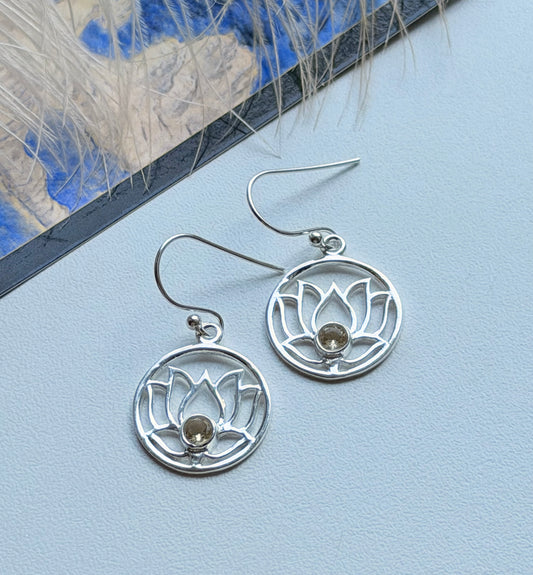 Sidabriniai Citrino auskarai “Lotoso lašas”