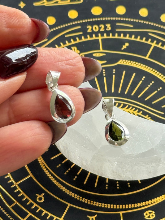 Sidabrinis Turmalino pakabukas