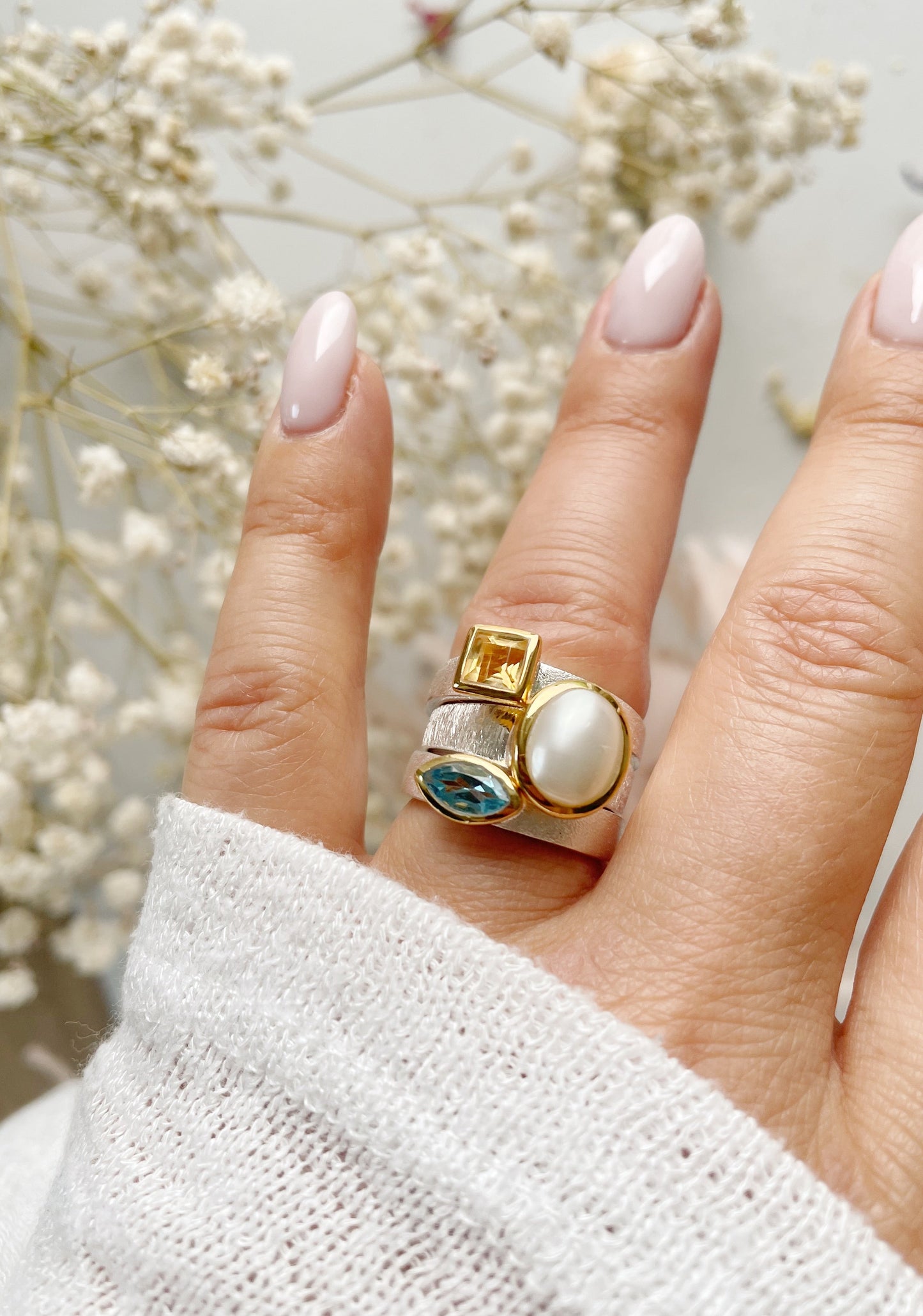 Sidabrinis žiedas su Topazu