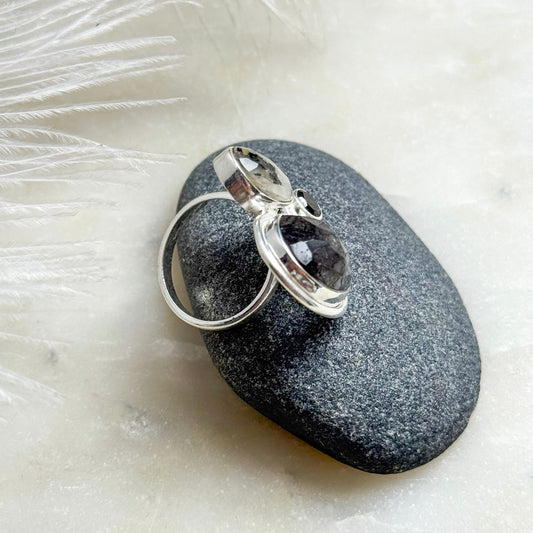 Sidabrinis Žiedas su turmalininiu kvarcu ir oniksu