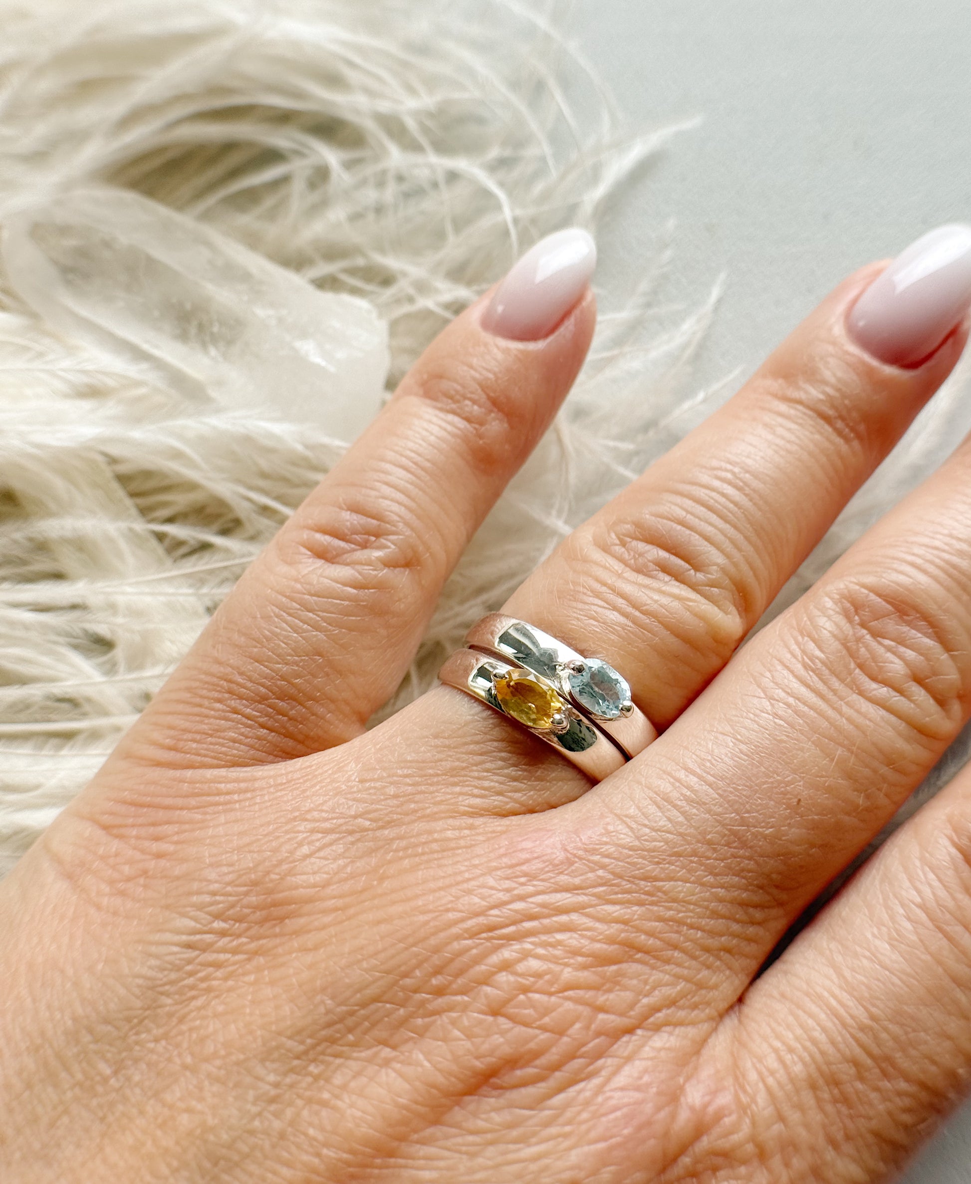 Sidabrinis žiedas su Citrinu