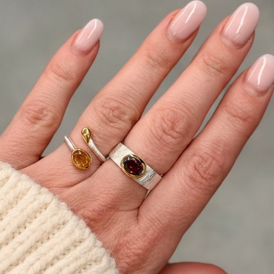 Silver ring with garnet
