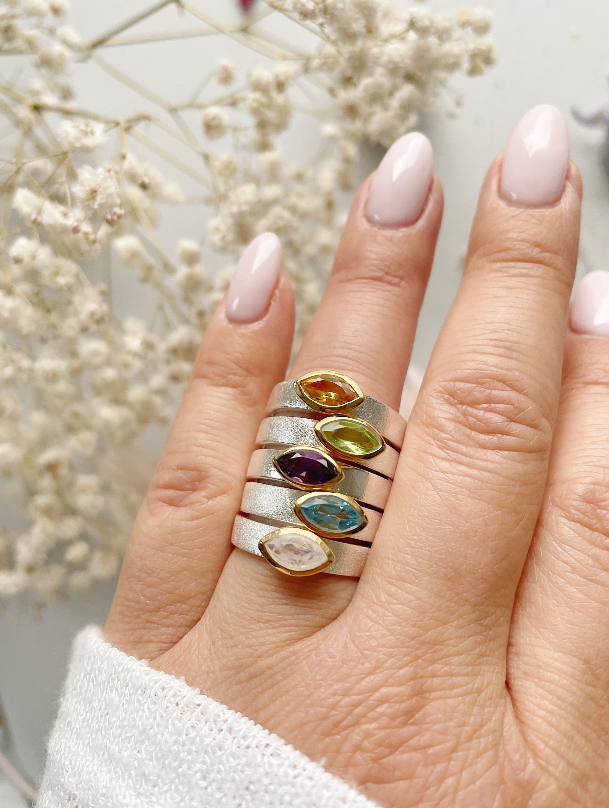 Sidabrinis žiedas su Topazu