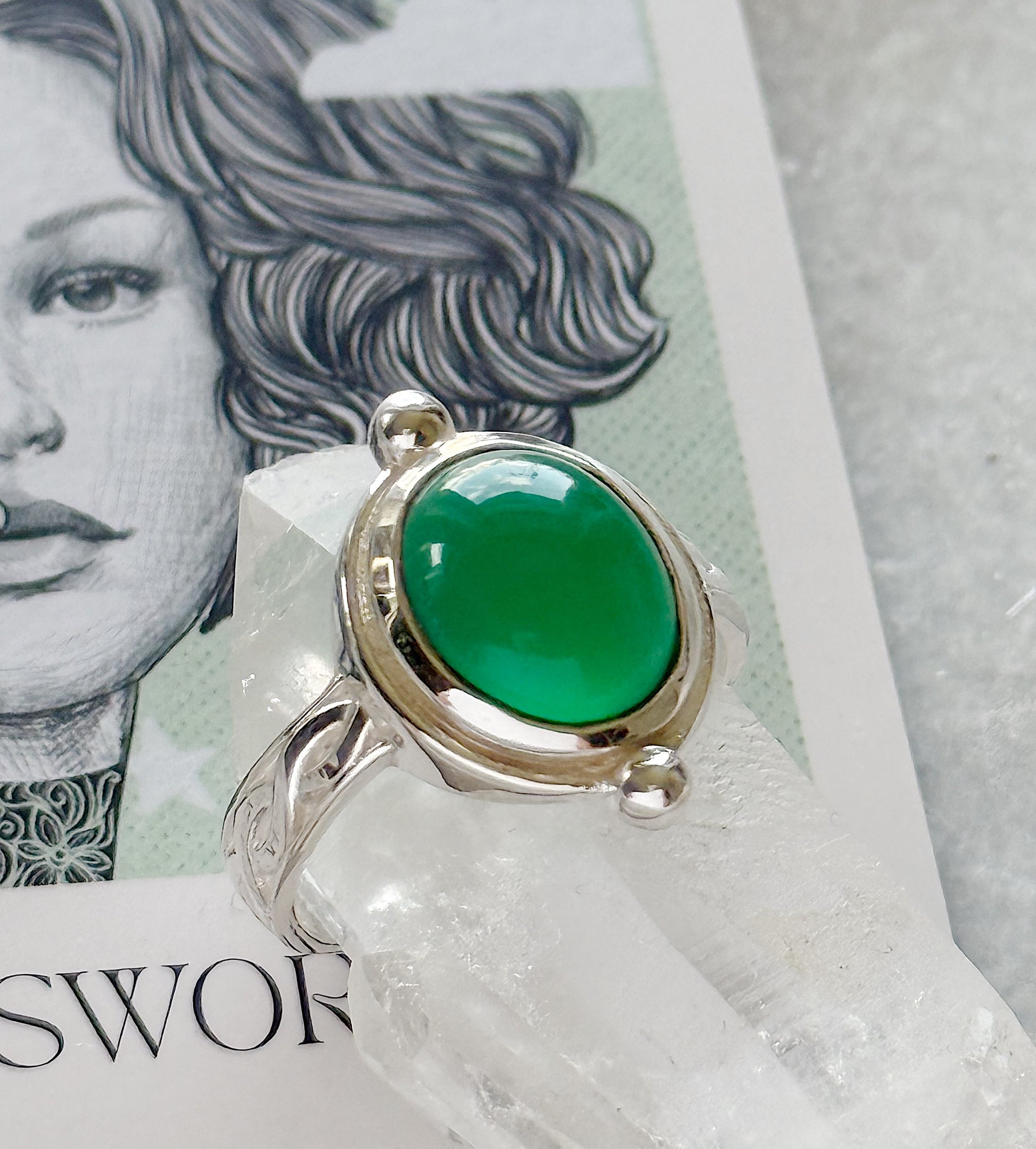 Sidabrinis žiedas su agatu “Augimas”