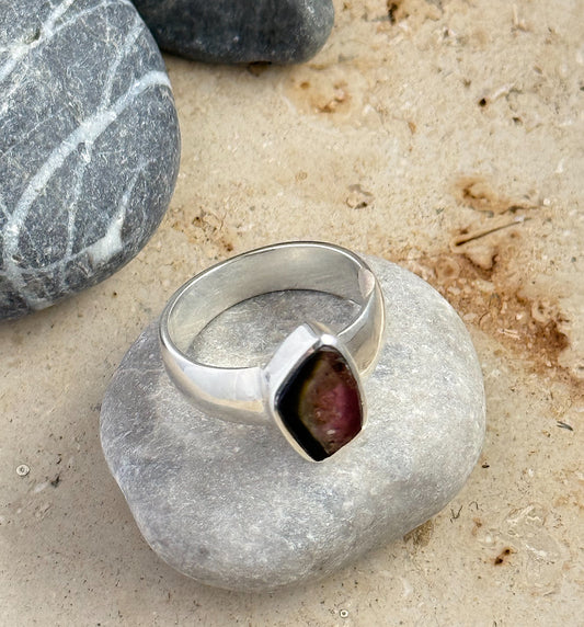 Sidabrinis žiedas su arbūziniu turmalinu / 18 dydis