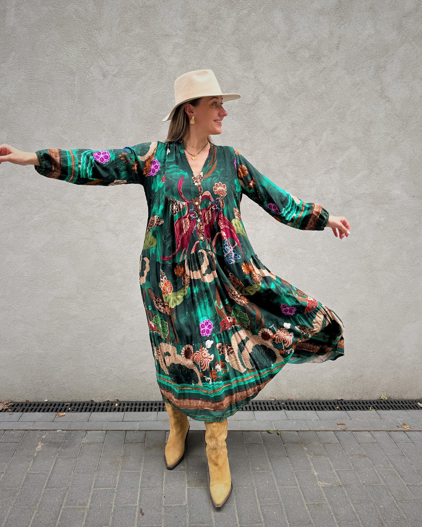 Suknelė “Lotosas"