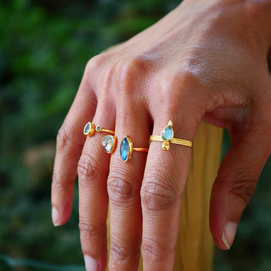 Ring with labradorite "Gaia"