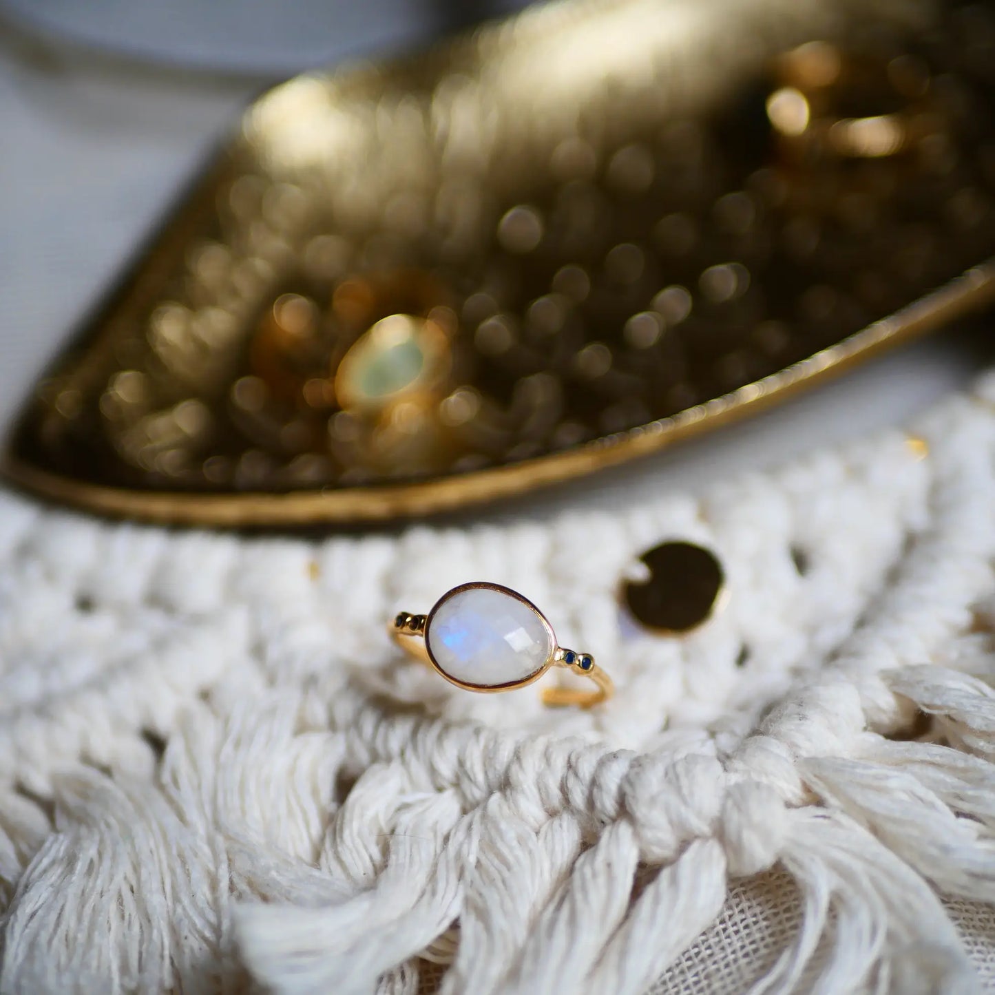 Ring with Moonstone "Full Moon"