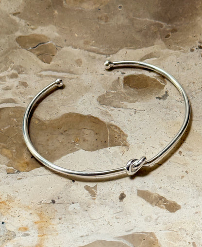 "Knot" silver bracelet