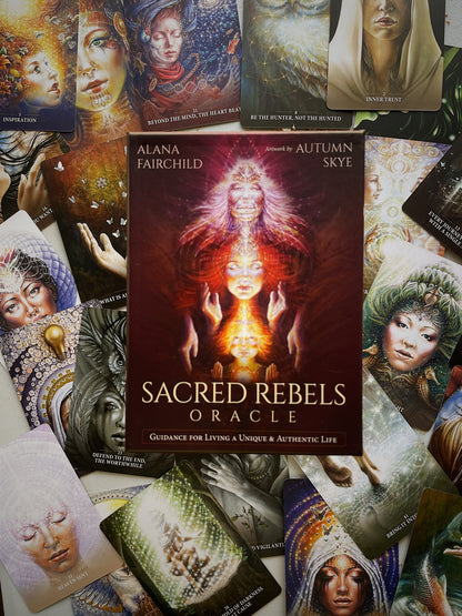 Šamaninės kortos „Sacred Rebels Oracle"