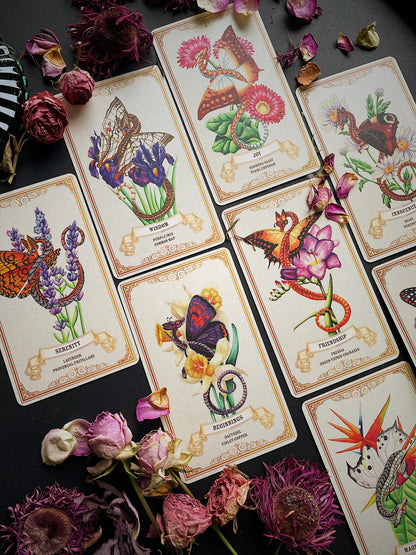 Augalų kortos „Enchanted Blossoms Oracle"