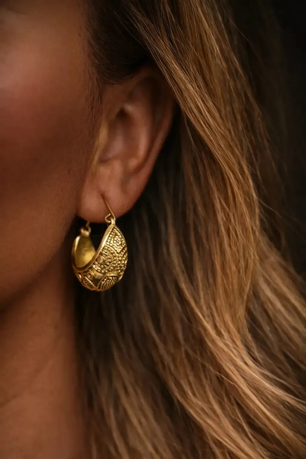 Auskarai "Dykumos auksas"