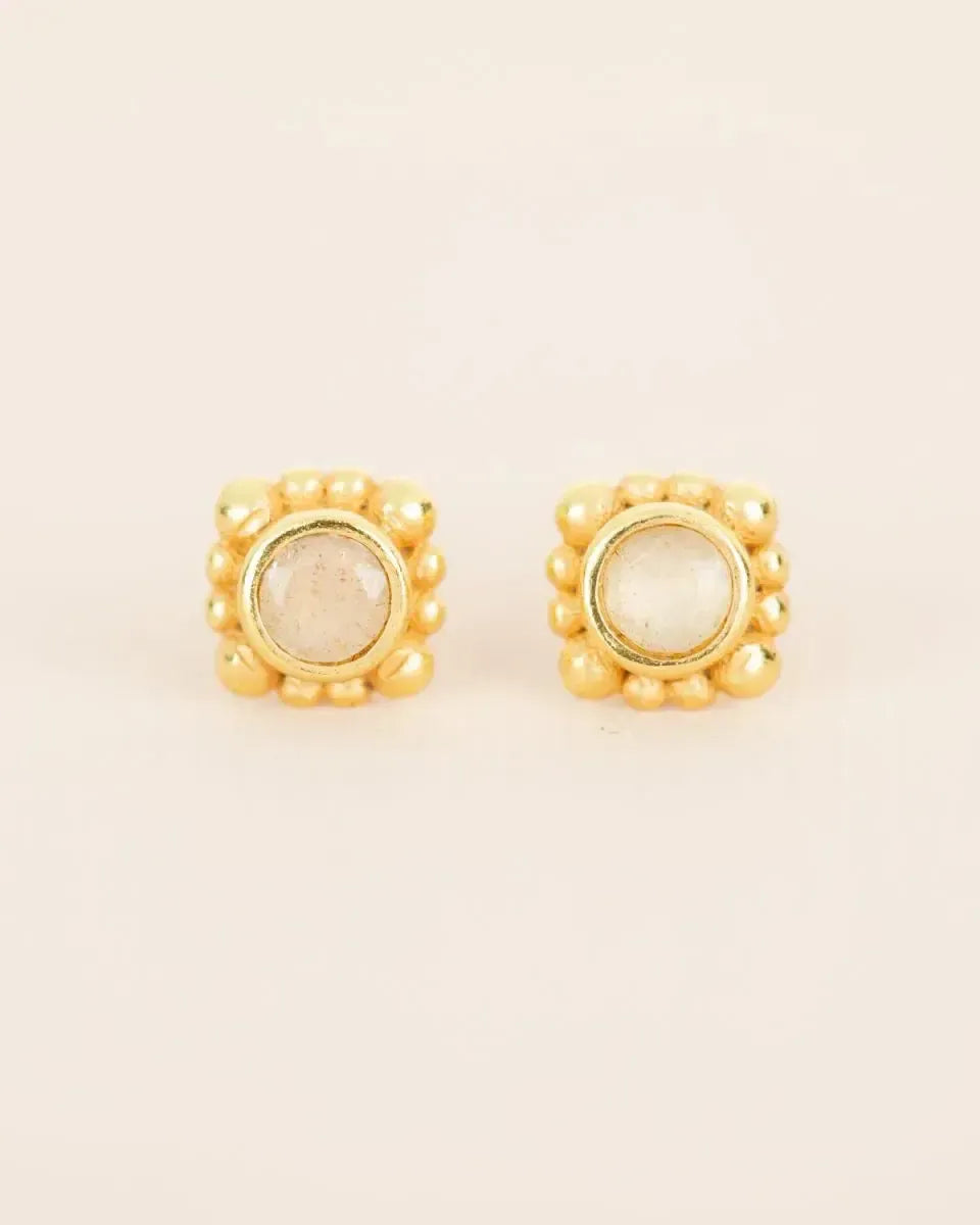 Auskarai persikinio mėnulio akmens kristalais