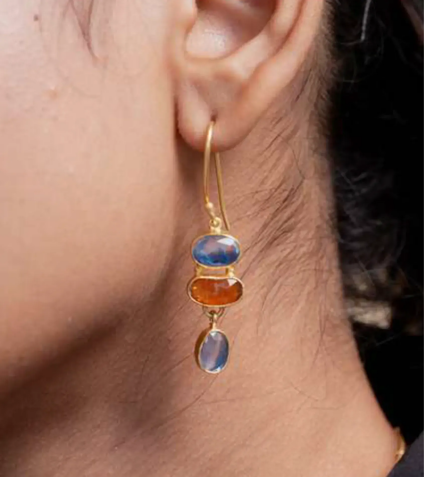 Auskarai su granatais ir dūminiu kvarcu "Šilko horizontai"