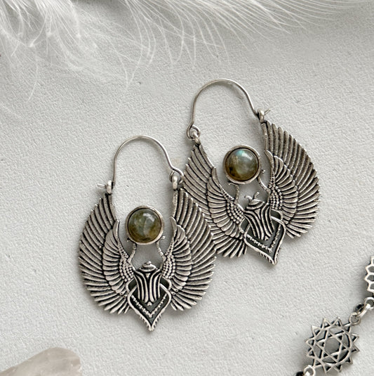 Auskarai su labradoritu "Sparnų sargas"