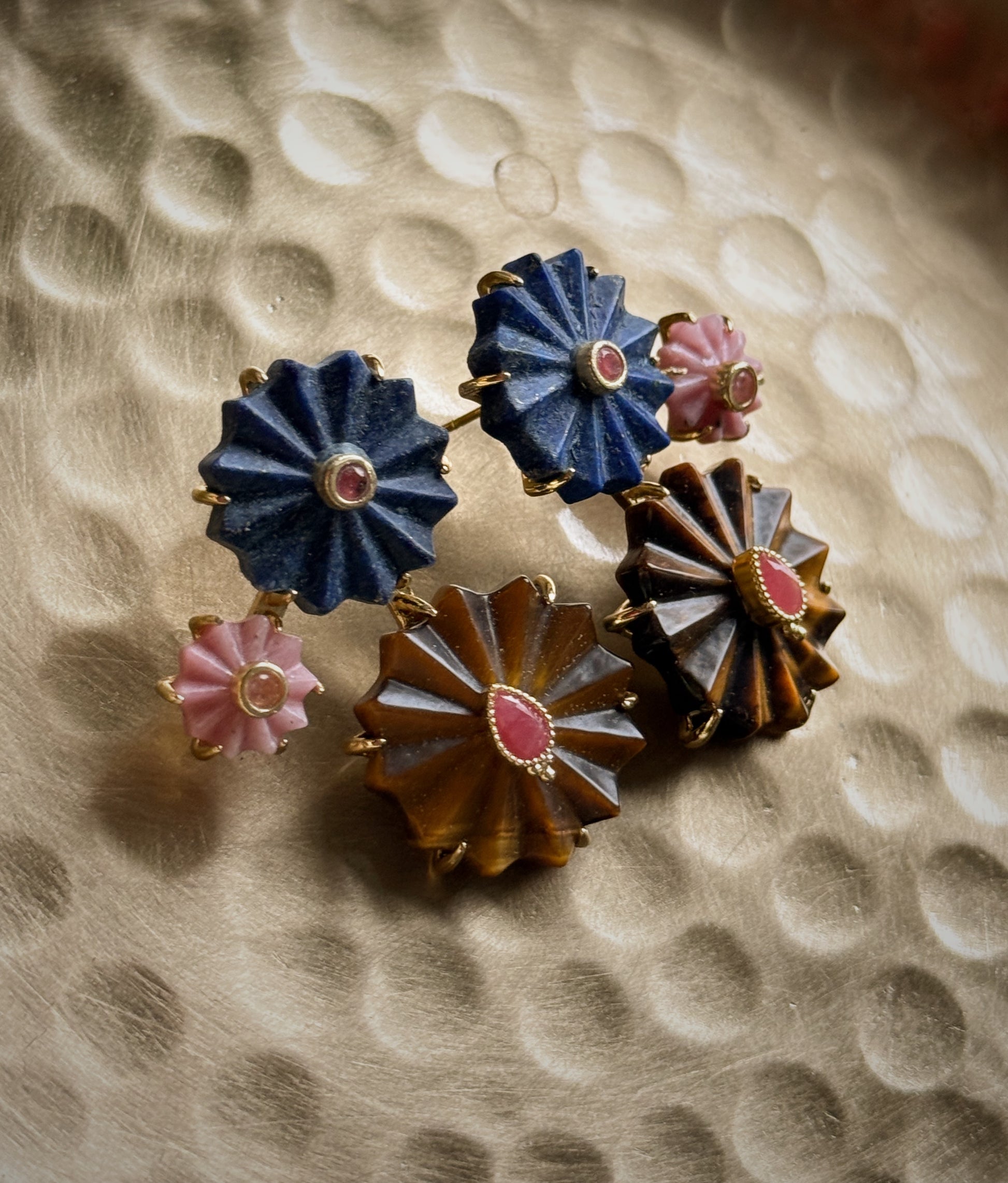 Auskarai su lazuritu ir tigro akimi "Žaidimas"