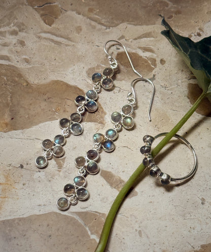 Silver ring "Labradorite Droplets"