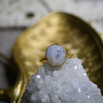 Ring with Moonstone "Harmony"