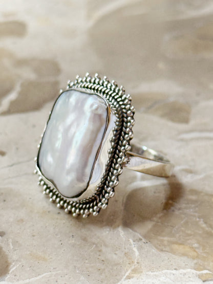 Silver ring with pearl