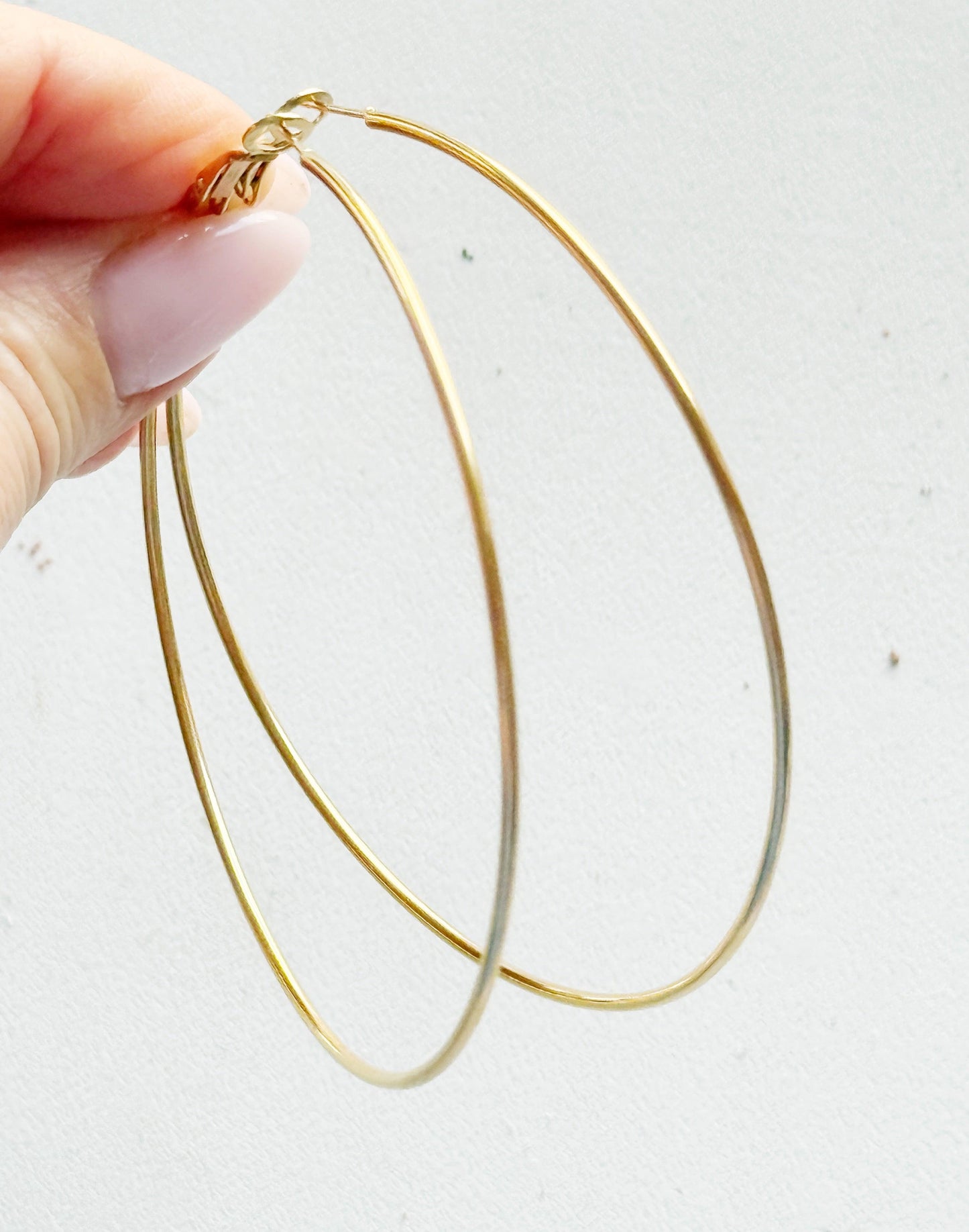 Dideli auskarai (rinkės)