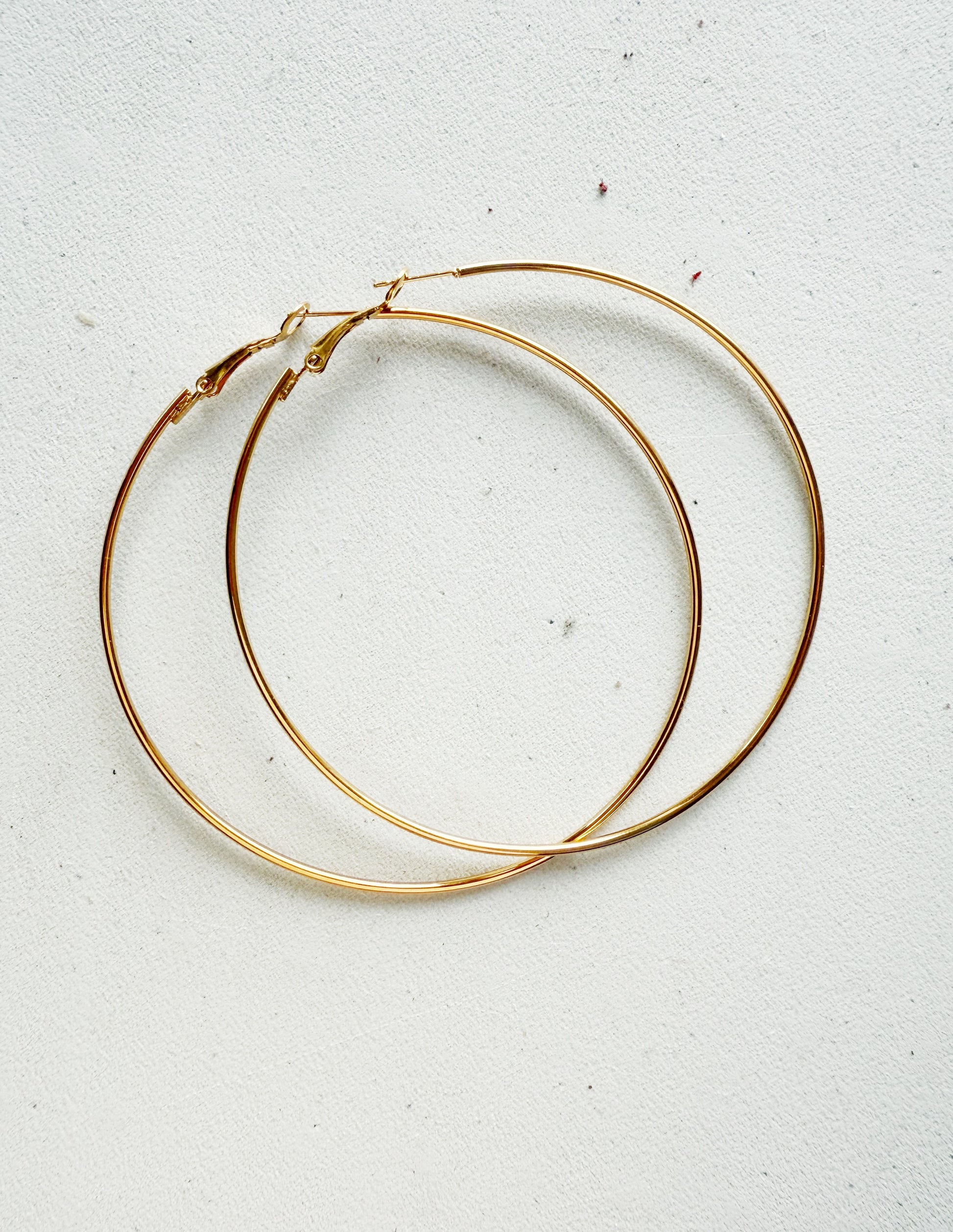 Dideli auskarai (rinkės)