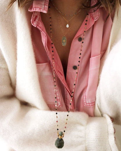 Dūminio kvarco kaklo papuošalas su kvepalų buteliuku