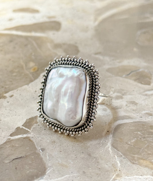 Silver ring with pearl