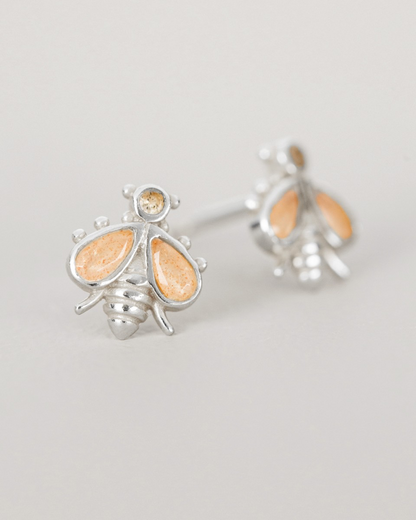 Silver earrings with peach moonstone crystals