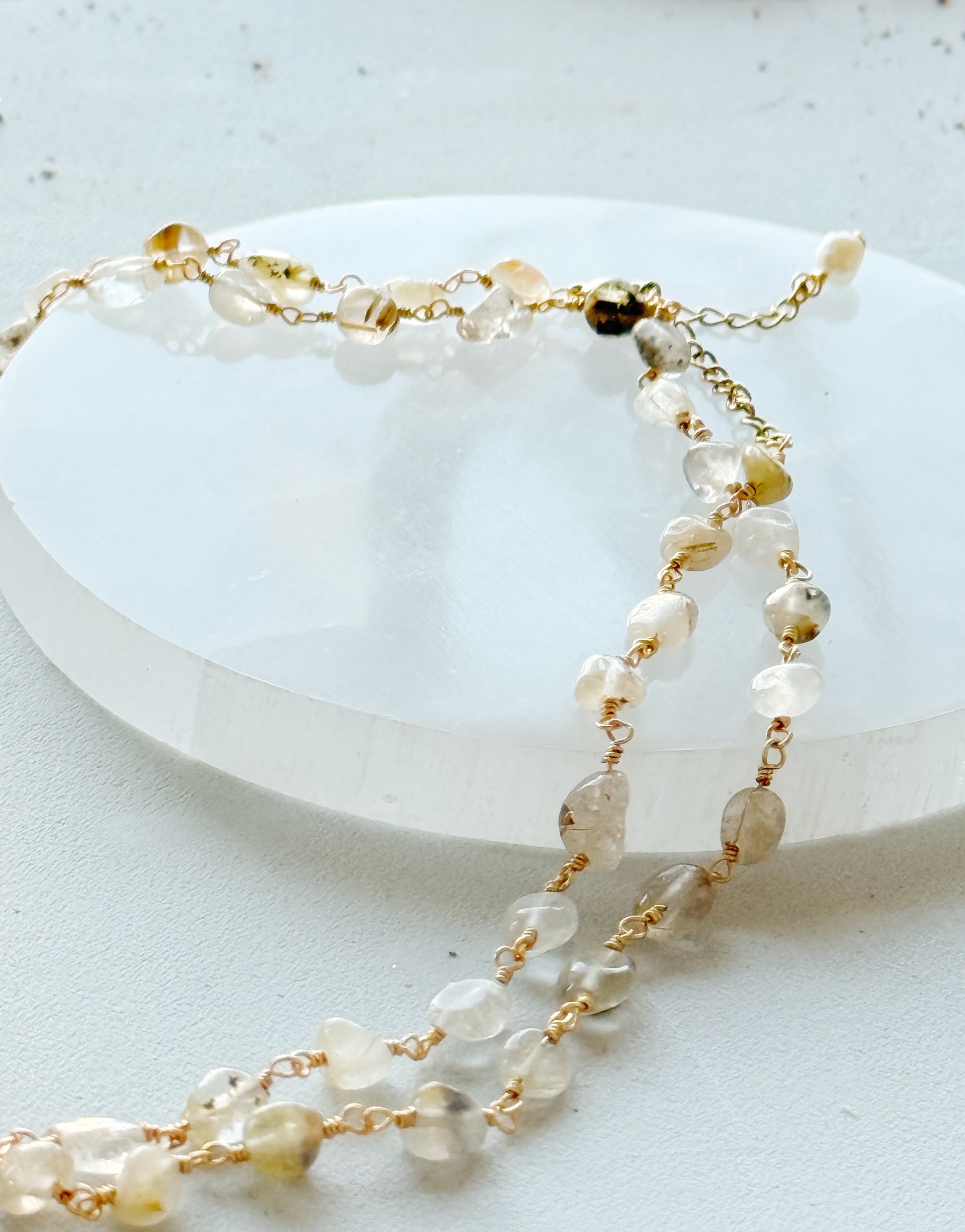 Ilgas citrino vėrinys