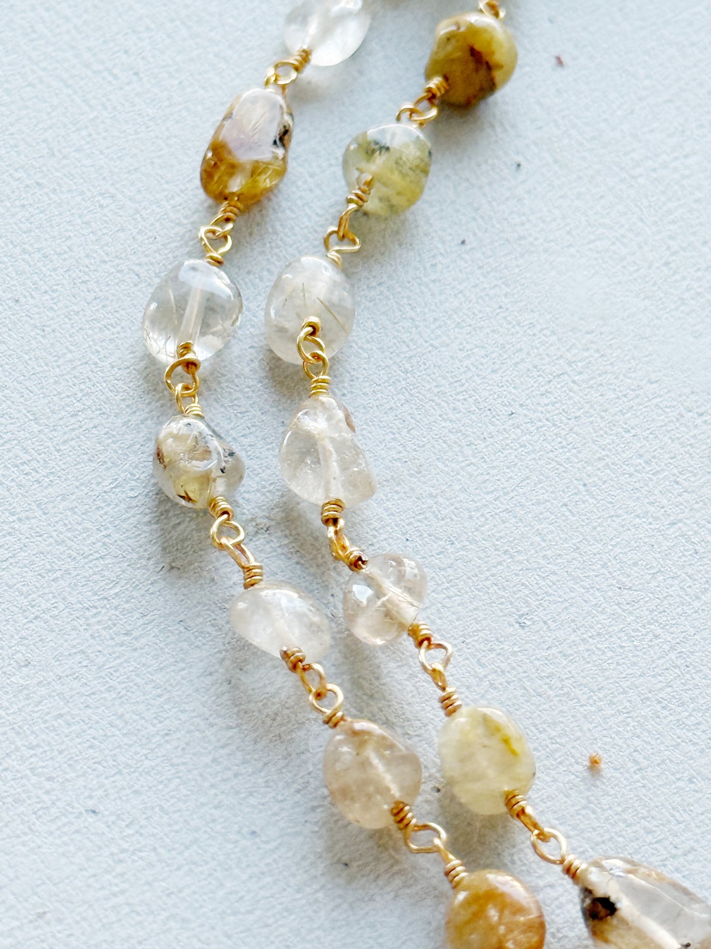 Ilgas rutilo kvarco vėrinys