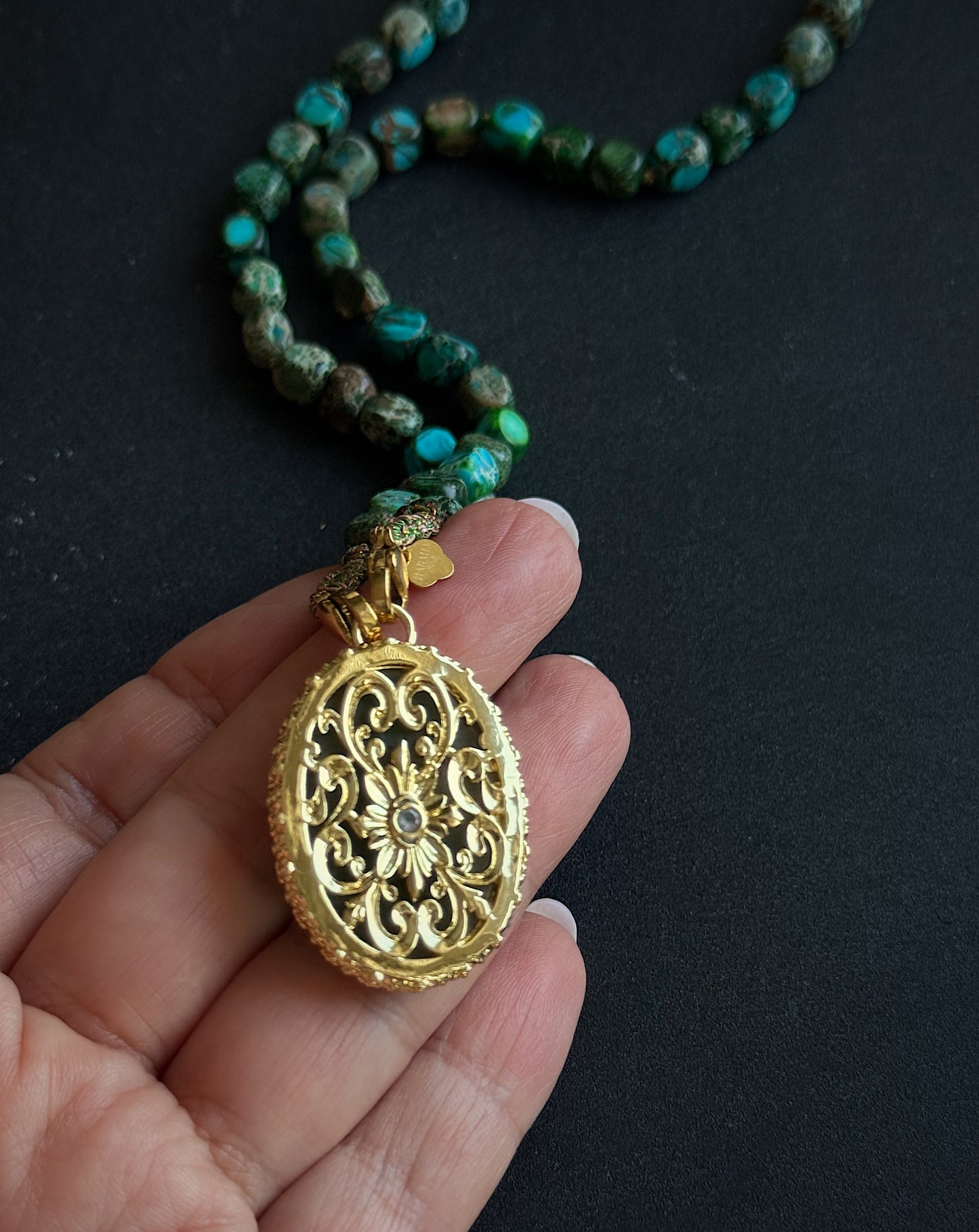 Ilgas turkio vėrinys “Gyvybė"