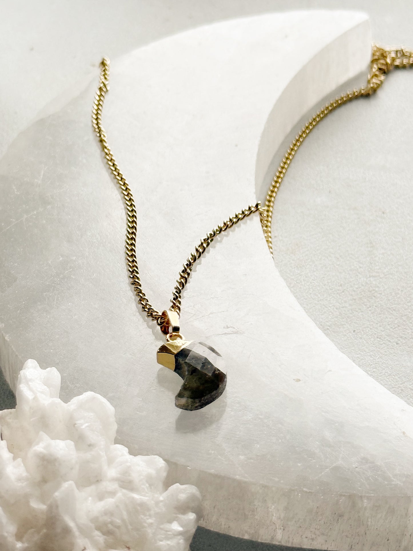 Necklace with labradorite "Moon"