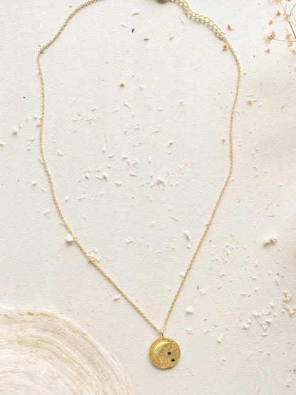 Kaklo grandinėlė “Spindintis Mėnulis”