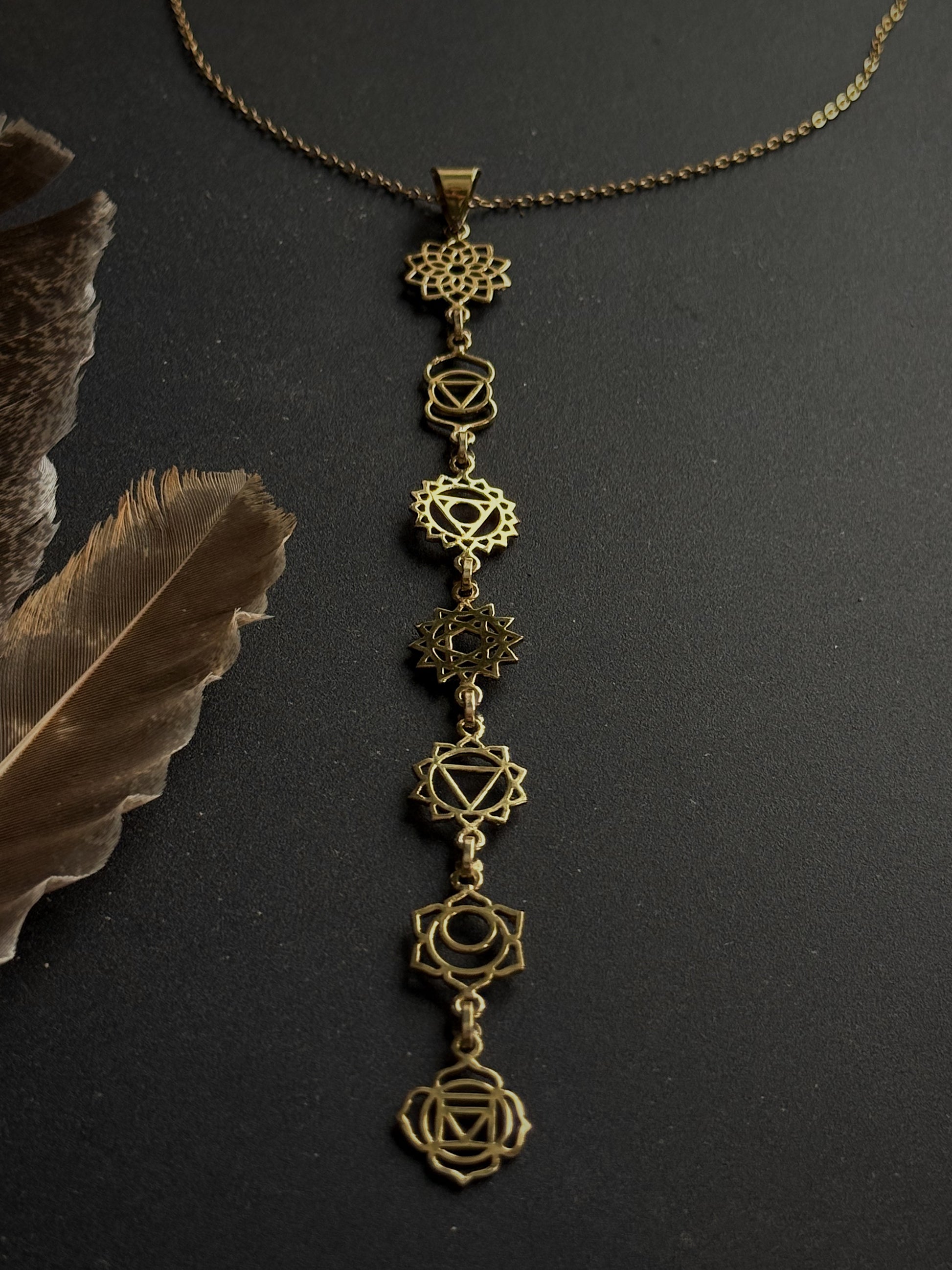 Kaklo papuošalas "7 čakros"