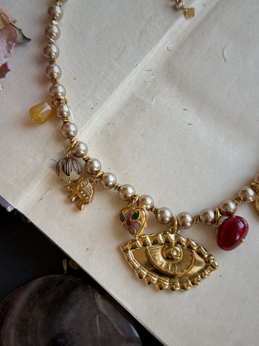 Kaklo papuošalas “Aukso akis”