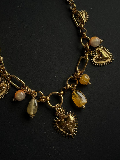 Kaklo papuošalas "Deganti Širdis”