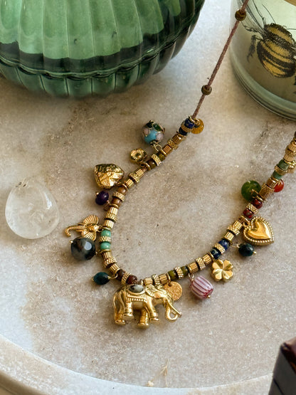 Kaklo papuošalas “Laimingas Dramblys”