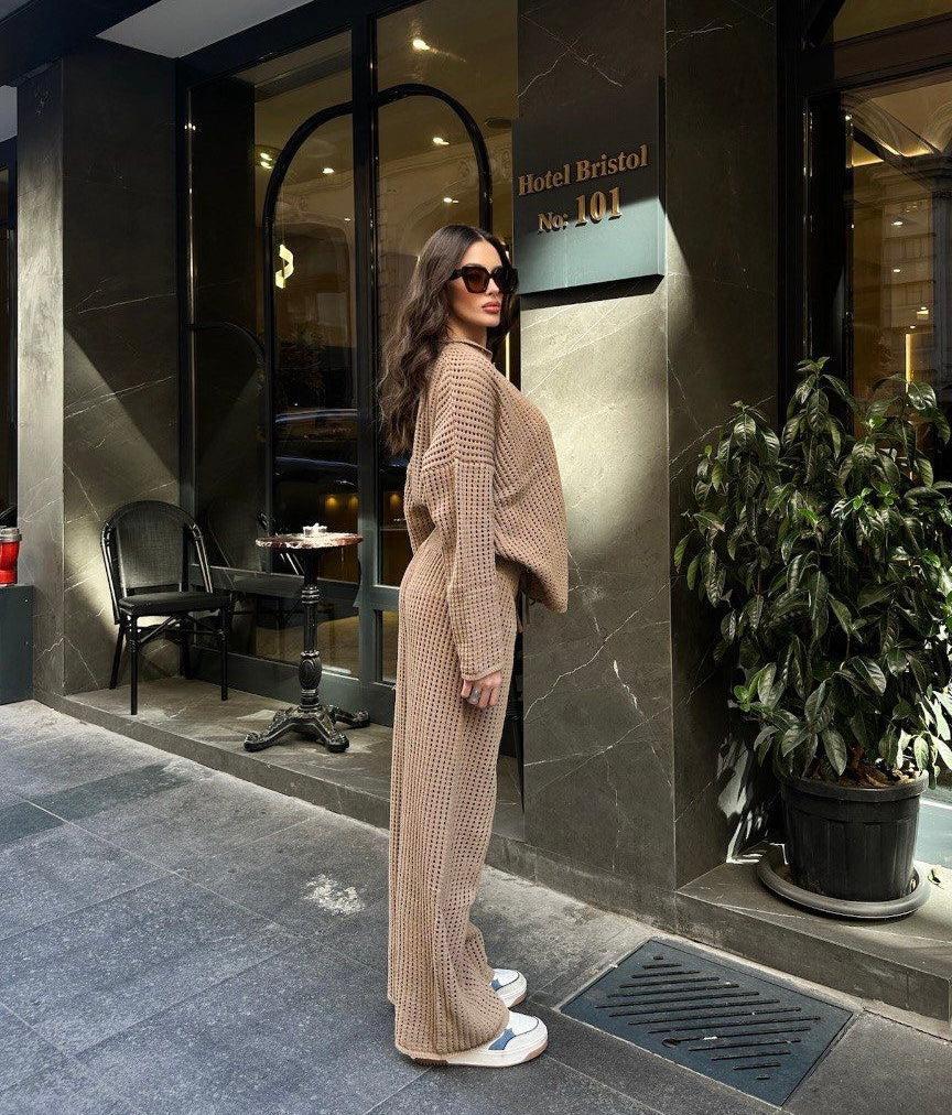 Kelnių ir palaidinės kostiumėlis "Karamelinės kelionės"