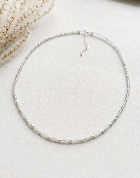 Labradorito vėrinys "Apsauga"