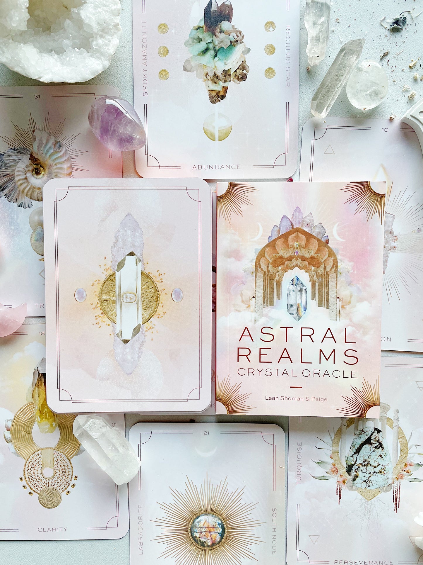 Orakulo kortos „Astral Realms Crystal Oracle - Dark Moon Crystals"