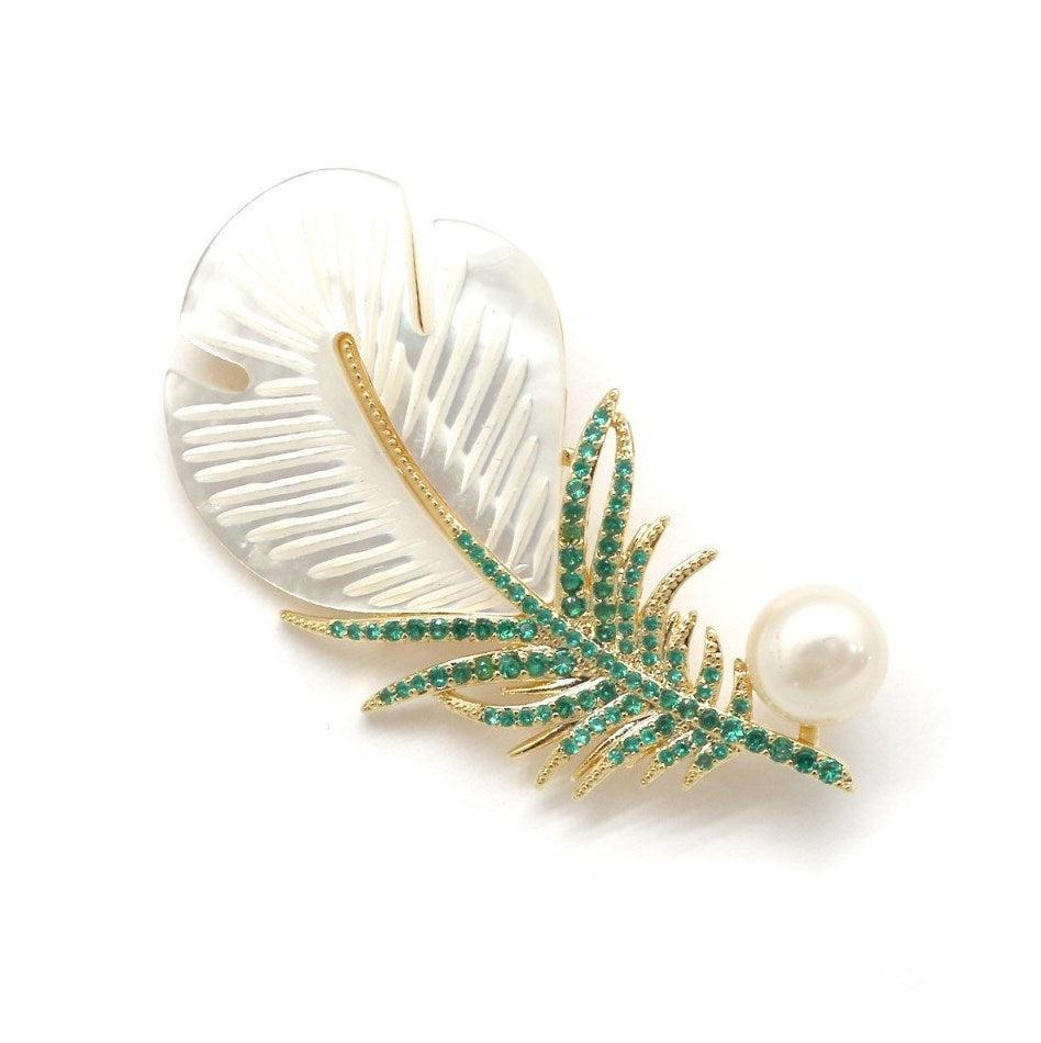 Perluotės sagė "Plunksna"