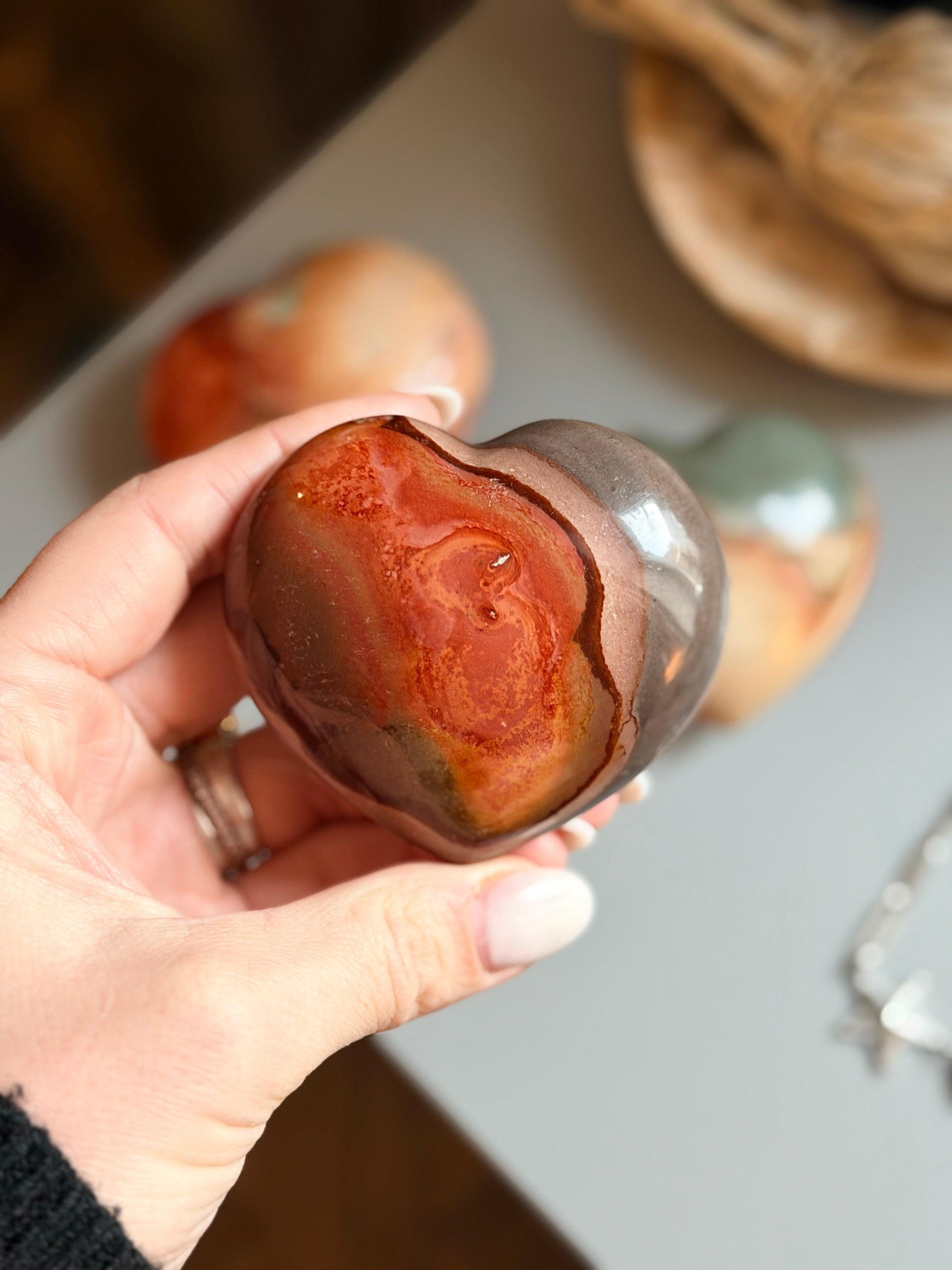 Polichrominio Jaspio kristalas “Širdis”