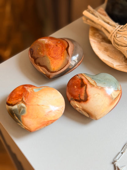 Polichrominio Jaspio kristalas “Širdis”